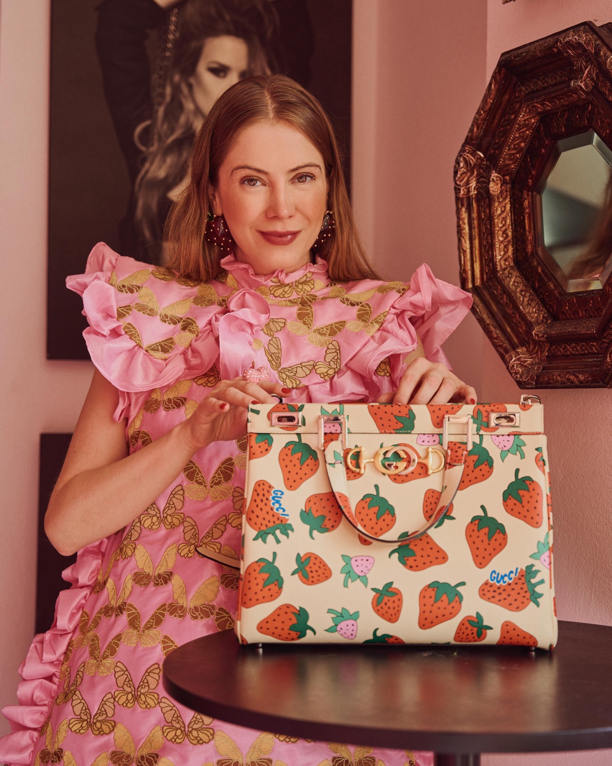 Eleonora Morales editorial rosa